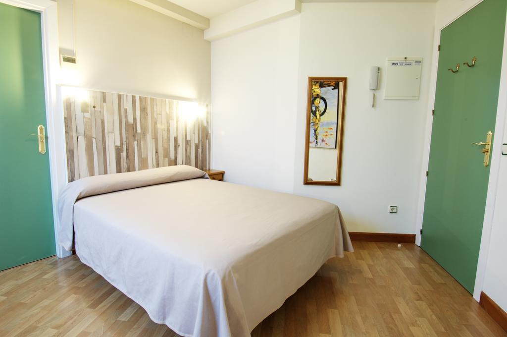 Hotel Apartamentos Aralso Segovia Luaran gambar